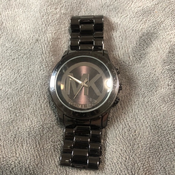 Michael kors watch - Picture 3 of 5